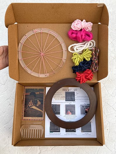 Gulabo Circular DIY Weaving Kit