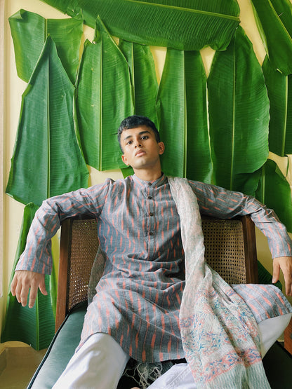 Gethu Ikat kurta